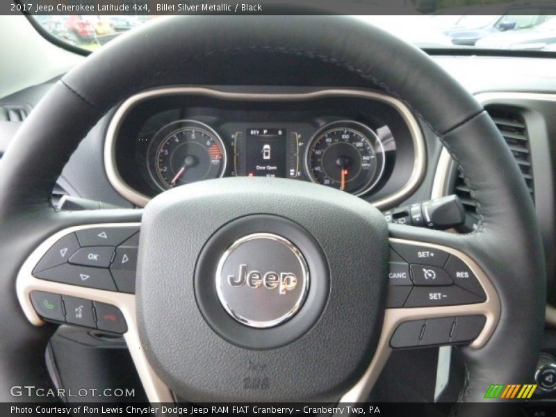 Billet Silver Metallic / Black 2017 Jeep Cherokee Latitude 4x4