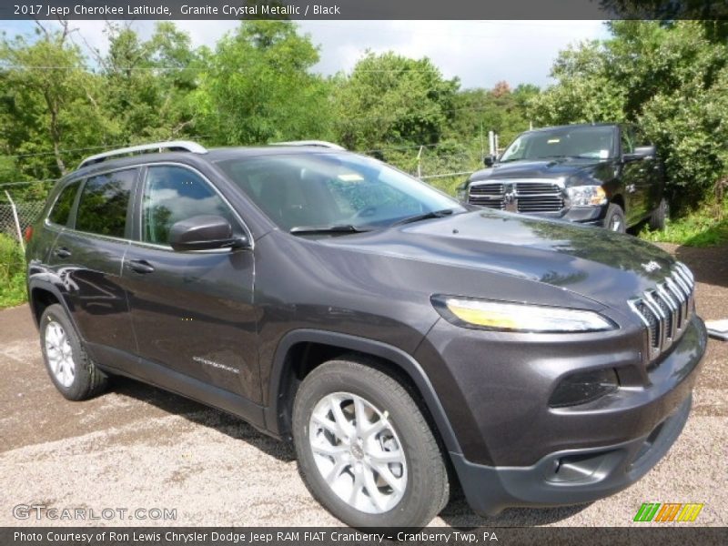 Granite Crystal Metallic / Black 2017 Jeep Cherokee Latitude