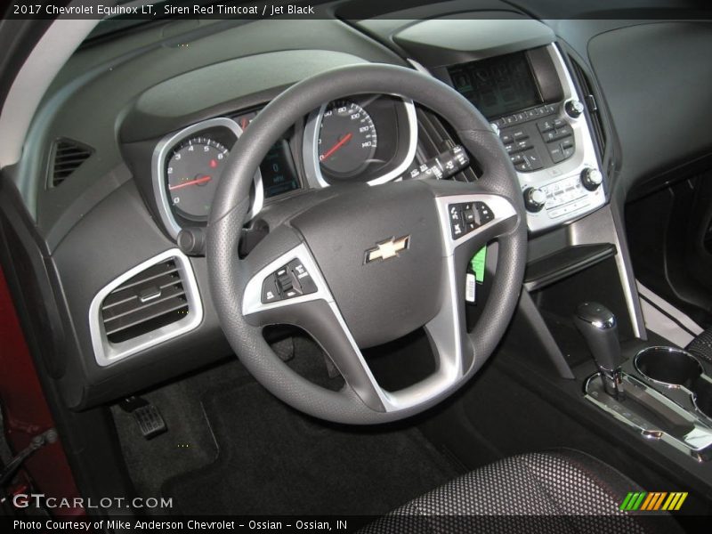 Siren Red Tintcoat / Jet Black 2017 Chevrolet Equinox LT