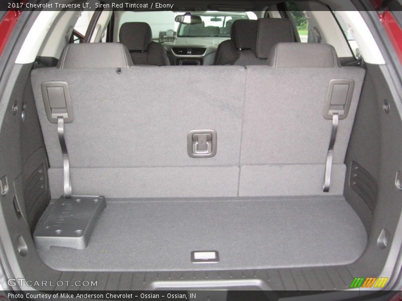 Siren Red Tintcoat / Ebony 2017 Chevrolet Traverse LT