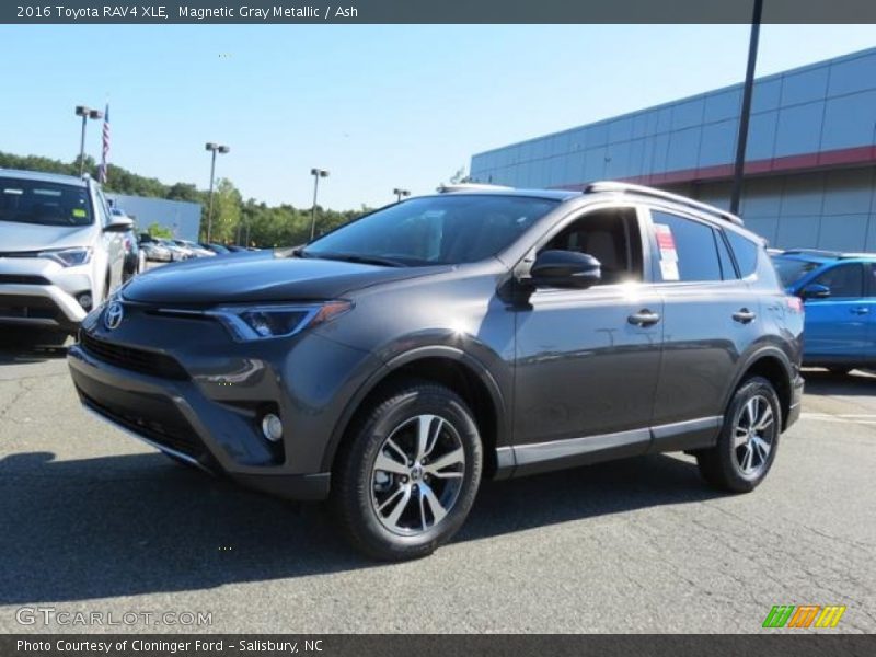 Magnetic Gray Metallic / Ash 2016 Toyota RAV4 XLE