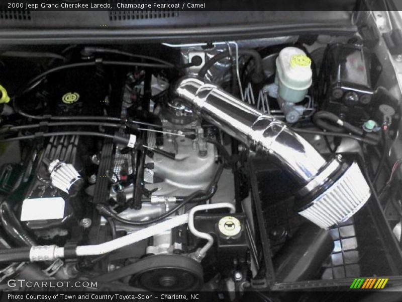 Champagne Pearlcoat / Camel 2000 Jeep Grand Cherokee Laredo