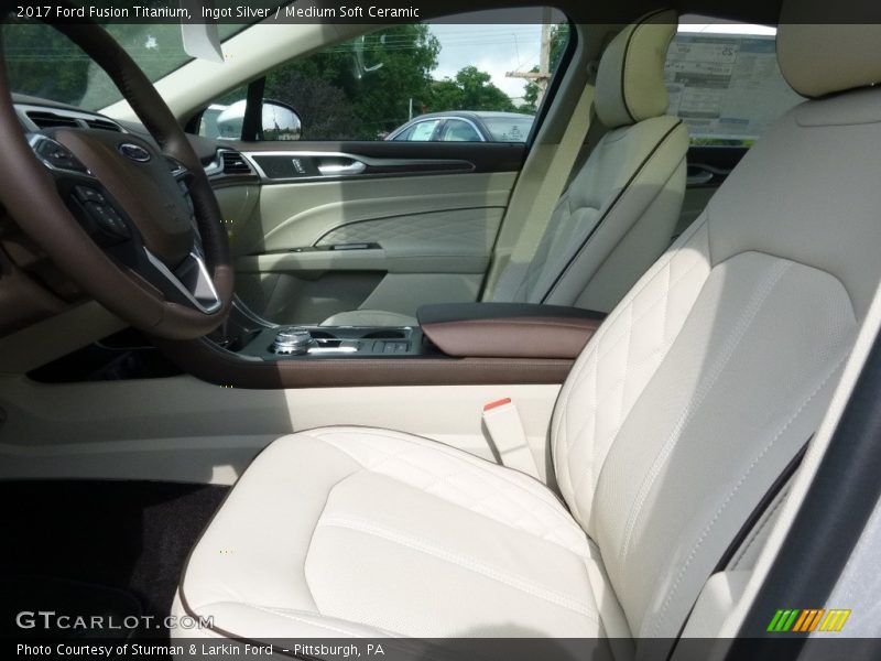 Ingot Silver / Medium Soft Ceramic 2017 Ford Fusion Titanium