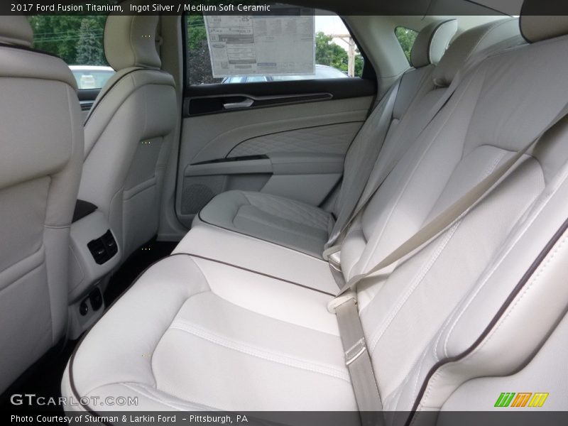 Ingot Silver / Medium Soft Ceramic 2017 Ford Fusion Titanium
