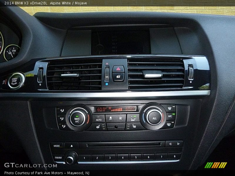 Alpine White / Mojave 2014 BMW X3 xDrive28i