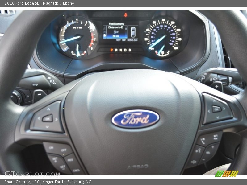Magnetic / Ebony 2016 Ford Edge SE
