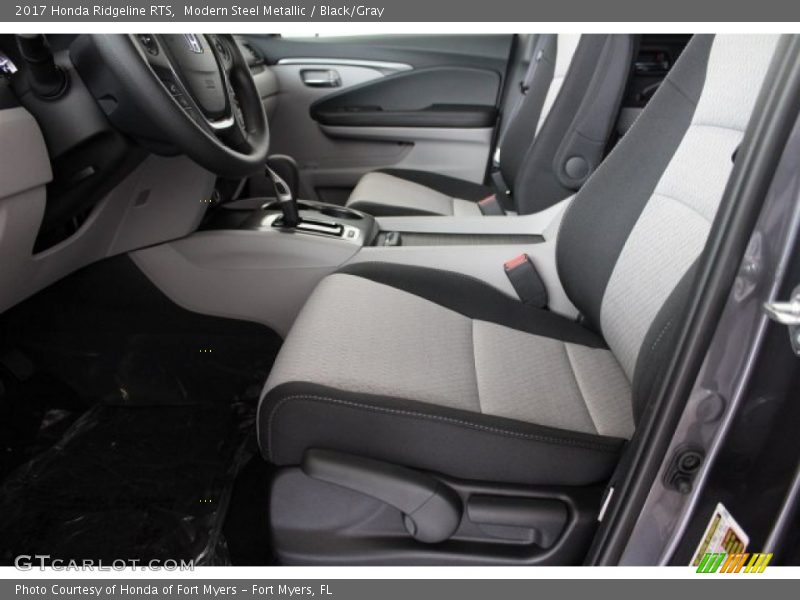 Modern Steel Metallic / Black/Gray 2017 Honda Ridgeline RTS