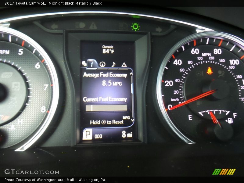 Midnight Black Metallic / Black 2017 Toyota Camry SE