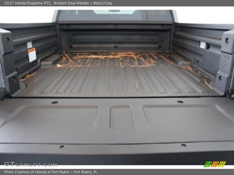 Modern Steel Metallic / Black/Gray 2017 Honda Ridgeline RTS