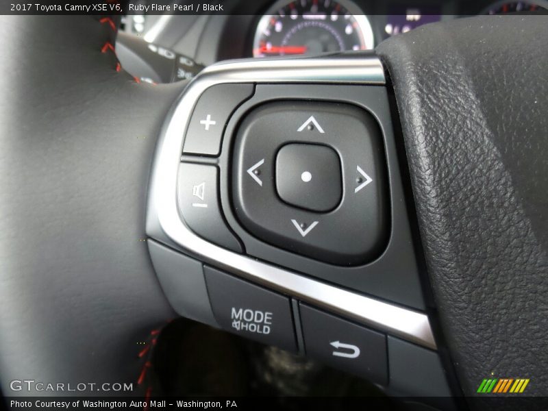 Controls of 2017 Camry XSE V6