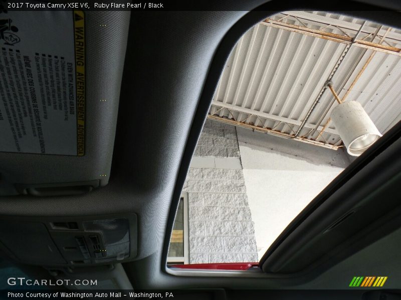 Ruby Flare Pearl / Black 2017 Toyota Camry XSE V6