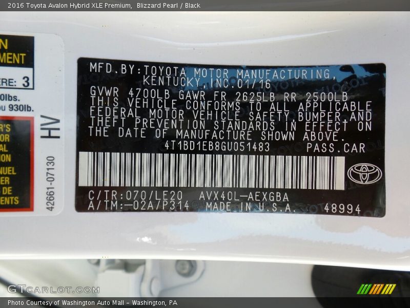 Blizzard Pearl / Black 2016 Toyota Avalon Hybrid XLE Premium