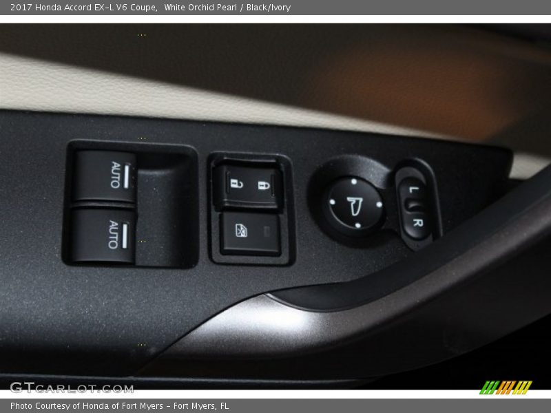 Controls of 2017 Accord EX-L V6 Coupe