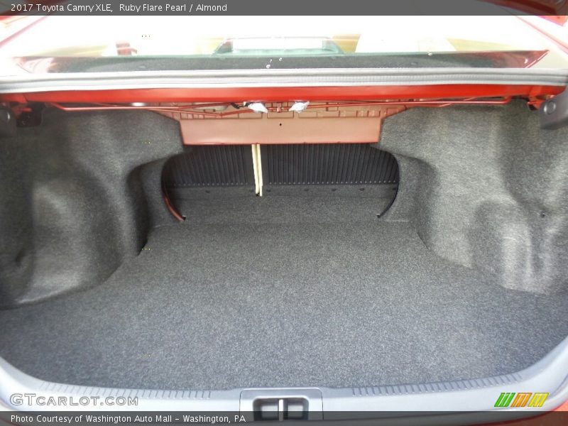  2017 Camry XLE Trunk