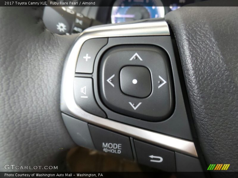 Controls of 2017 Camry XLE