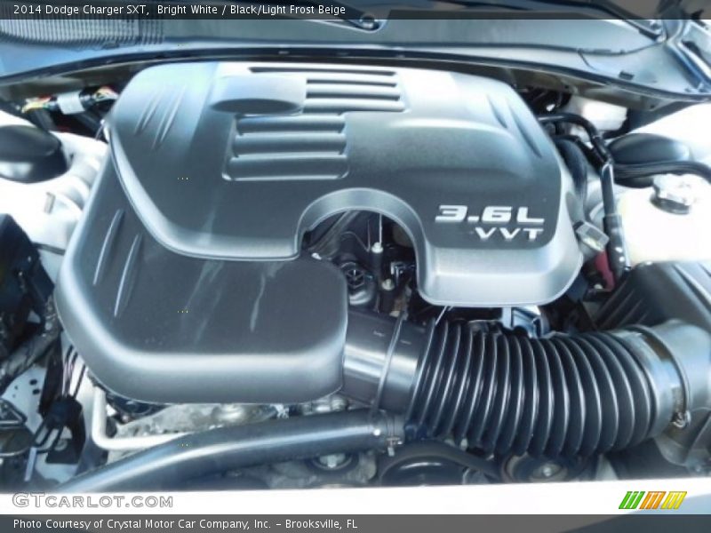 Bright White / Black/Light Frost Beige 2014 Dodge Charger SXT