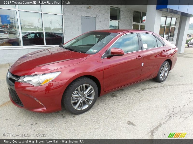 Ruby Flare Pearl / Ash 2017 Toyota Camry SE