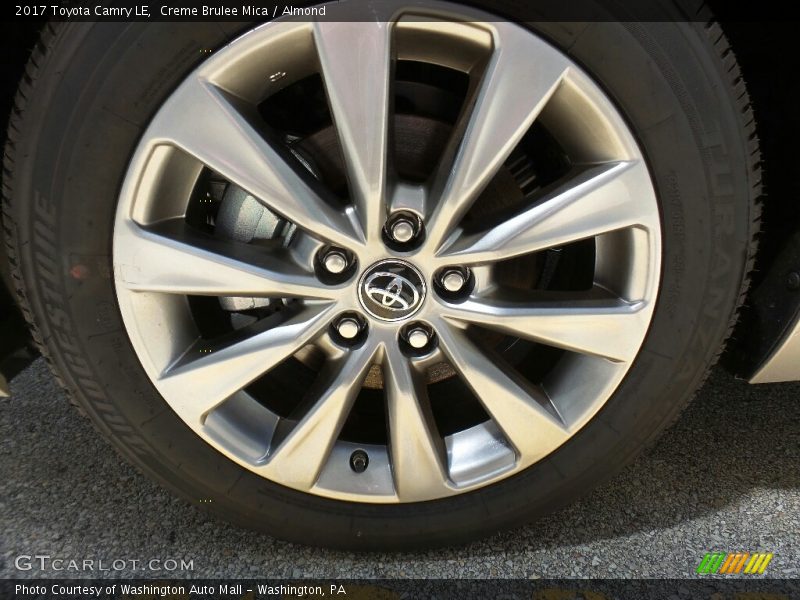 Creme Brulee Mica / Almond 2017 Toyota Camry LE