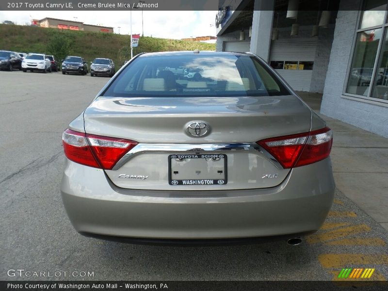 Creme Brulee Mica / Almond 2017 Toyota Camry LE