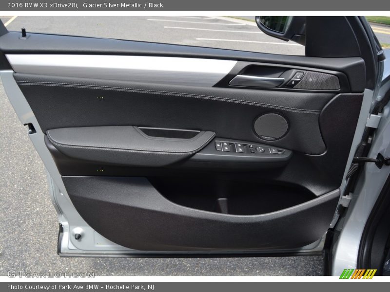 Glacier Silver Metallic / Black 2016 BMW X3 xDrive28i