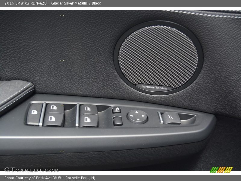 Glacier Silver Metallic / Black 2016 BMW X3 xDrive28i