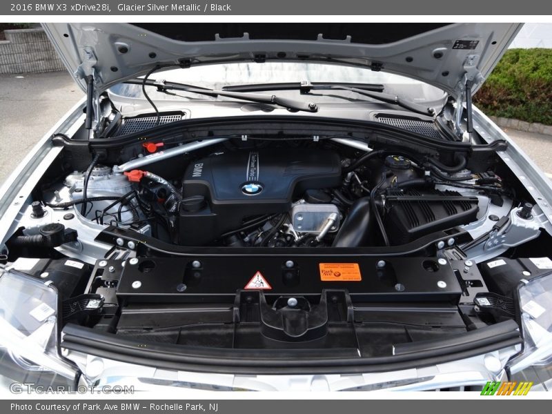 Glacier Silver Metallic / Black 2016 BMW X3 xDrive28i