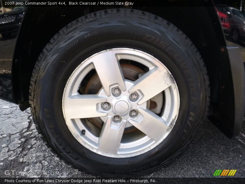 Black Clearcoat / Medium Slate Gray 2007 Jeep Commander Sport 4x4