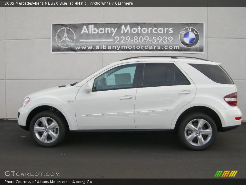 Arctic White / Cashmere 2009 Mercedes-Benz ML 320 BlueTec 4Matic