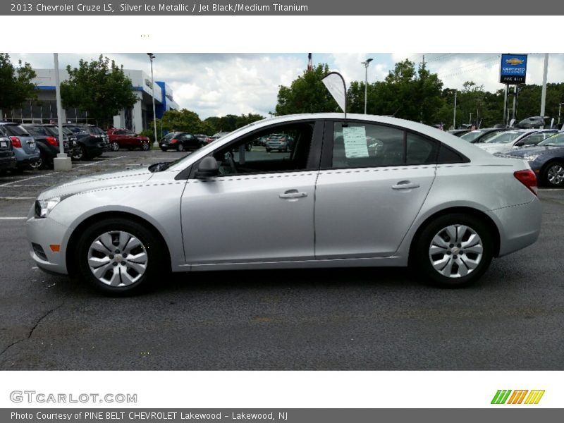 Silver Ice Metallic / Jet Black/Medium Titanium 2013 Chevrolet Cruze LS