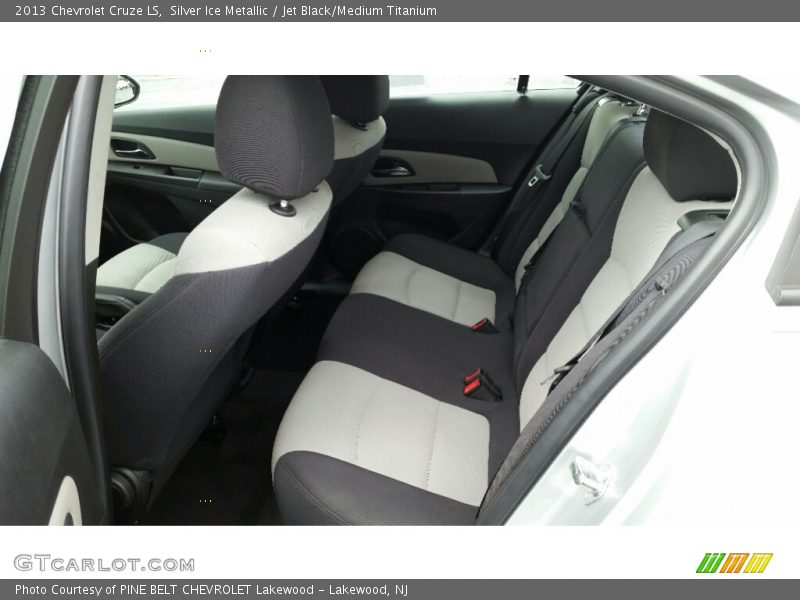 Silver Ice Metallic / Jet Black/Medium Titanium 2013 Chevrolet Cruze LS