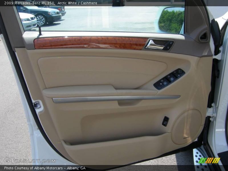 Arctic White / Cashmere 2009 Mercedes-Benz ML 350