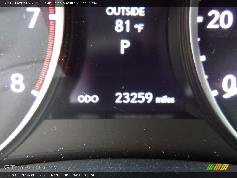 Silver Lining Metallic / Light Gray 2013 Lexus ES 350