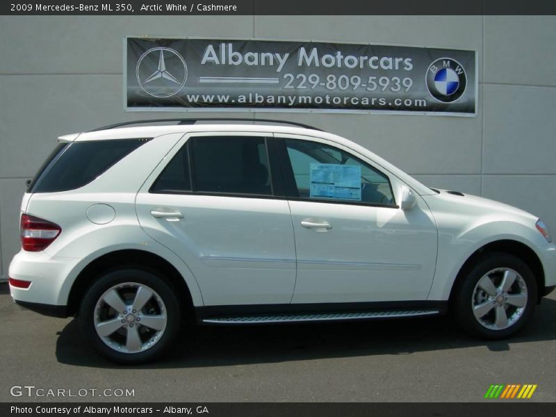 Arctic White / Cashmere 2009 Mercedes-Benz ML 350