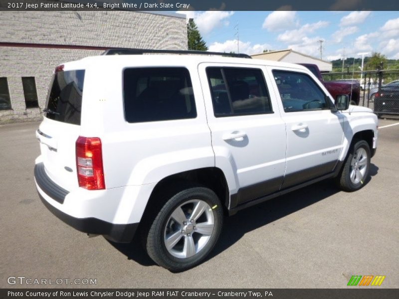 Bright White / Dark Slate Gray 2017 Jeep Patriot Latitude 4x4