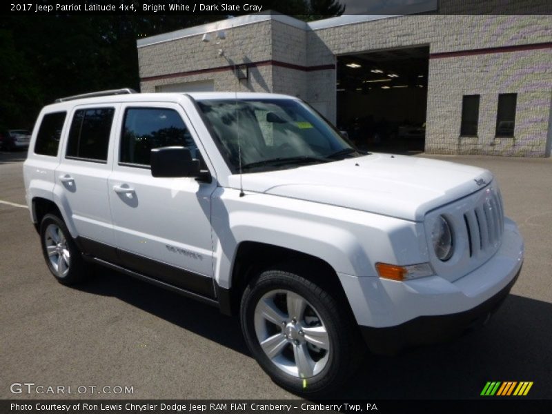 Front 3/4 View of 2017 Patriot Latitude 4x4