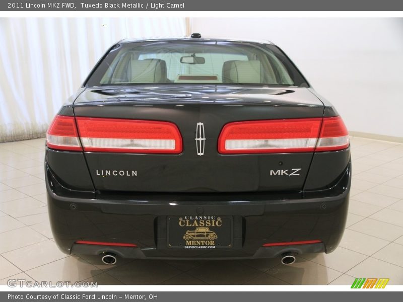 Tuxedo Black Metallic / Light Camel 2011 Lincoln MKZ FWD