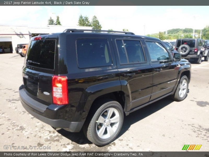 Black / Dark Slate Gray 2017 Jeep Patriot Latitude 4x4