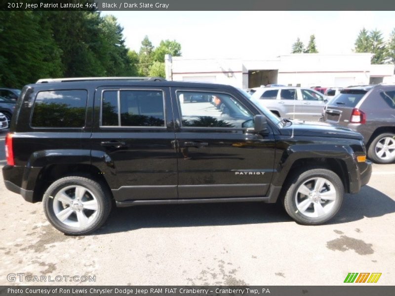Black / Dark Slate Gray 2017 Jeep Patriot Latitude 4x4