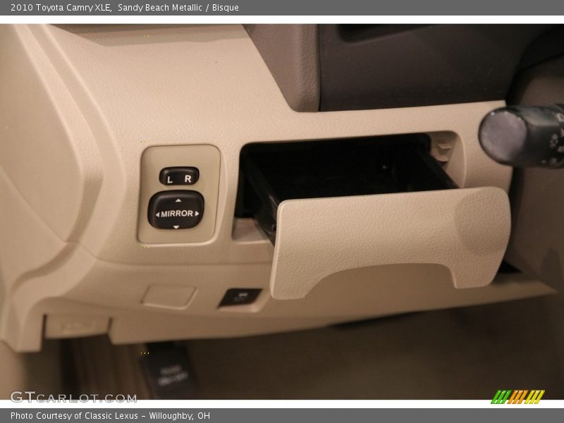 Sandy Beach Metallic / Bisque 2010 Toyota Camry XLE