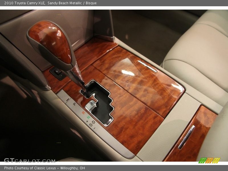 Sandy Beach Metallic / Bisque 2010 Toyota Camry XLE