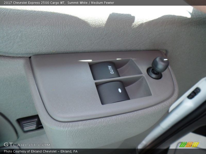 Summit White / Medium Pewter 2017 Chevrolet Express 2500 Cargo WT