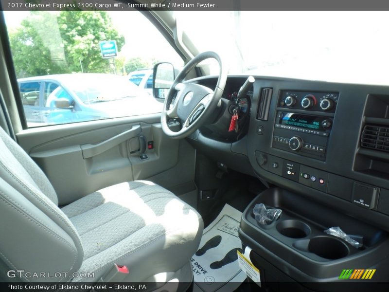 Summit White / Medium Pewter 2017 Chevrolet Express 2500 Cargo WT