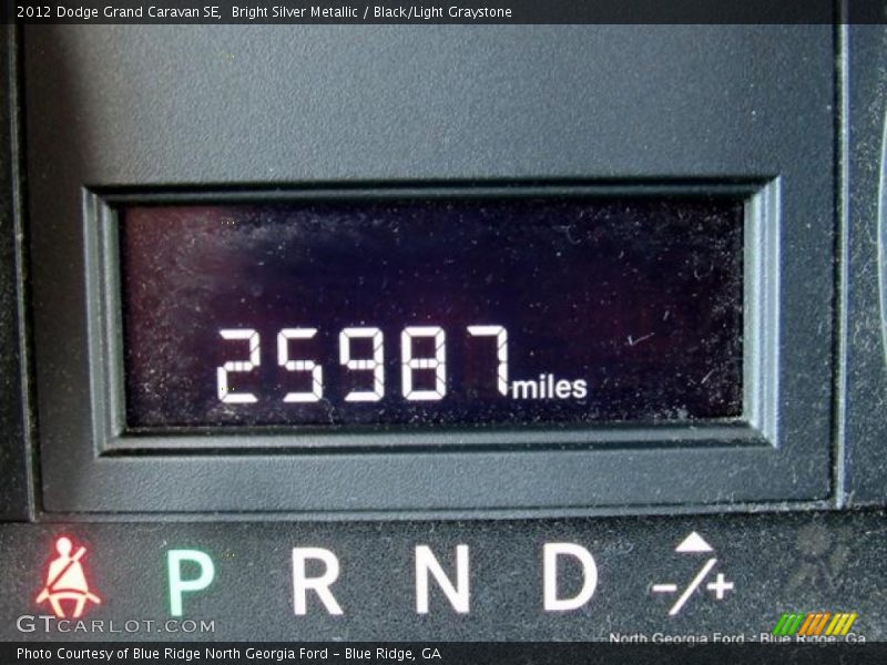 Bright Silver Metallic / Black/Light Graystone 2012 Dodge Grand Caravan SE