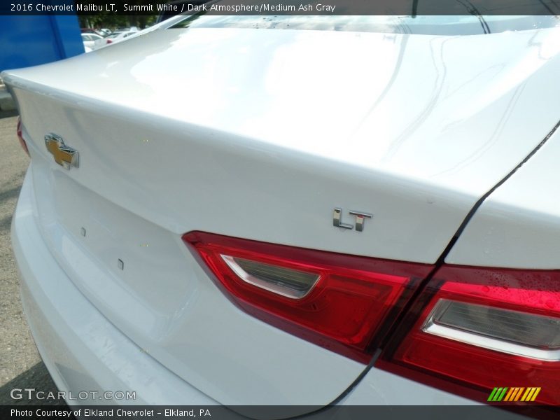 Summit White / Dark Atmosphere/Medium Ash Gray 2016 Chevrolet Malibu LT