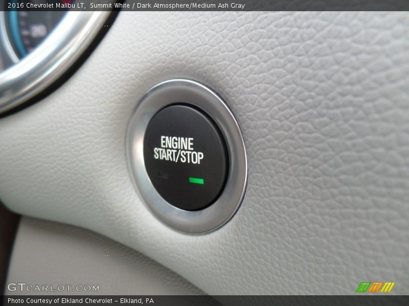 Summit White / Dark Atmosphere/Medium Ash Gray 2016 Chevrolet Malibu LT