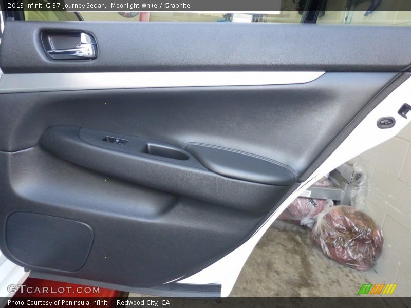 Moonlight White / Graphite 2013 Infiniti G 37 Journey Sedan
