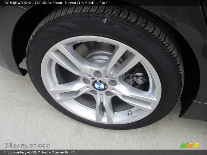 Mineral Grey Metallic / Black 2016 BMW 3 Series 340i xDrive Sedan