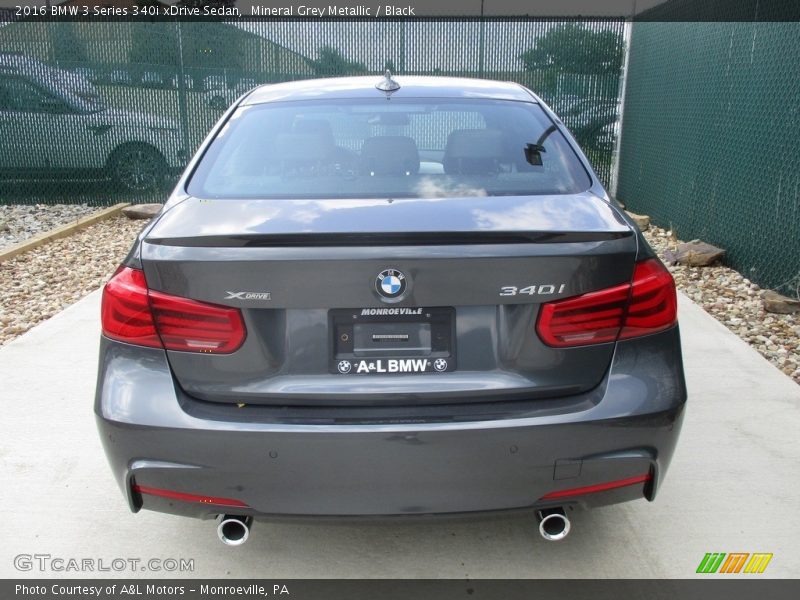 Mineral Grey Metallic / Black 2016 BMW 3 Series 340i xDrive Sedan