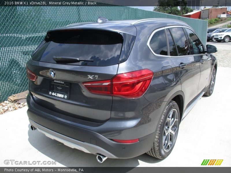 Mineral Grey Metallic / Black 2016 BMW X1 xDrive28i