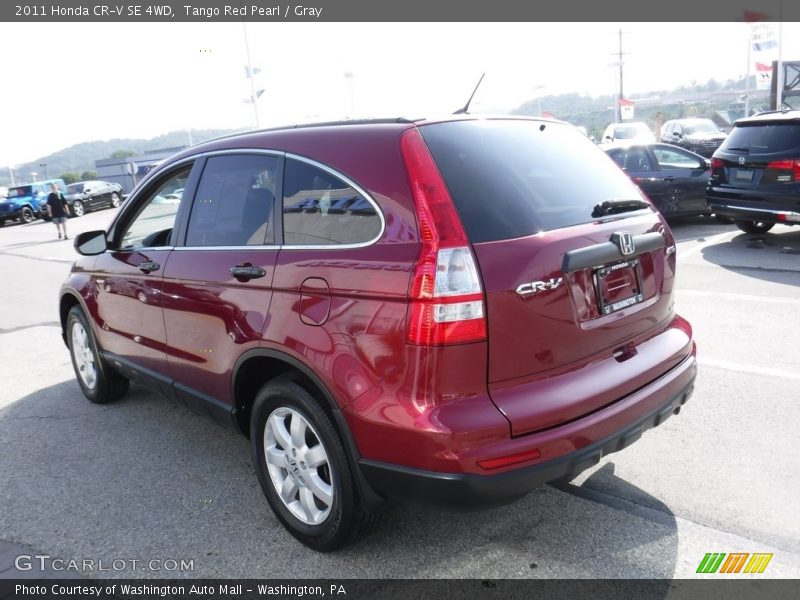 Tango Red Pearl / Gray 2011 Honda CR-V SE 4WD